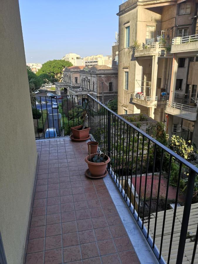 Etnea Gioeni House Suite Катанія Екстер'єр фото