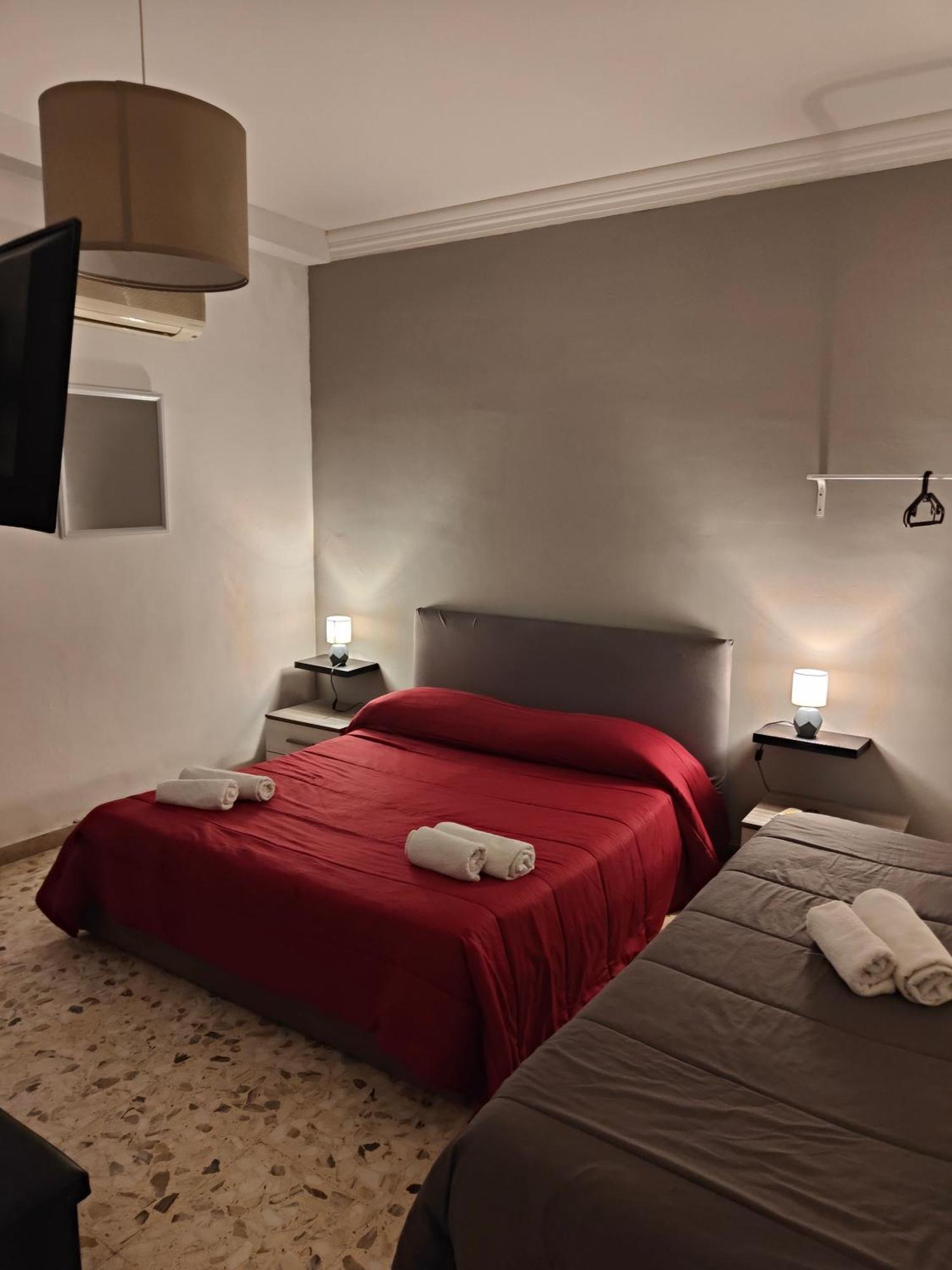 Etnea Gioeni House Suite Катанія Екстер'єр фото