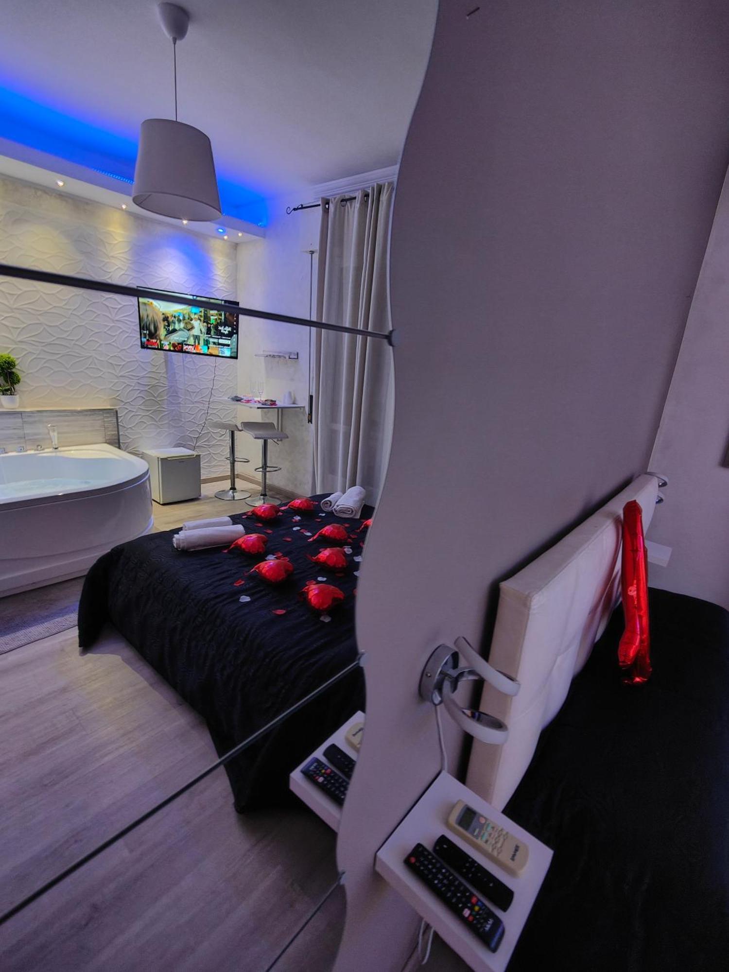 Etnea Gioeni House Suite Катанія Номер фото